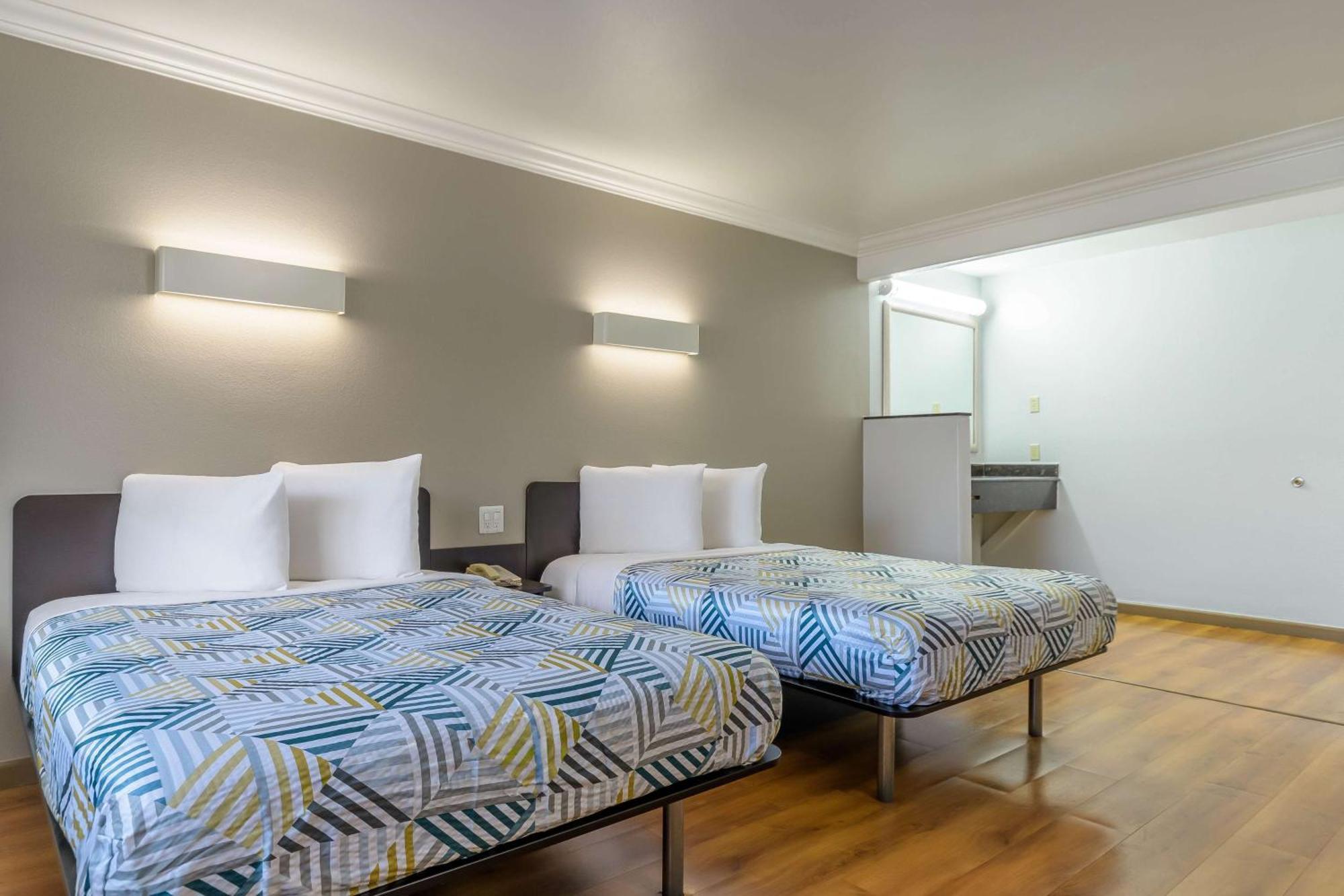 Motel 6-San Jose, Ca - Convention Center Εξωτερικό φωτογραφία