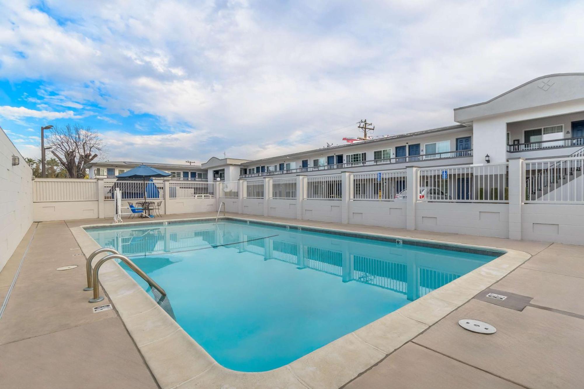 Motel 6-San Jose, Ca - Convention Center Εξωτερικό φωτογραφία